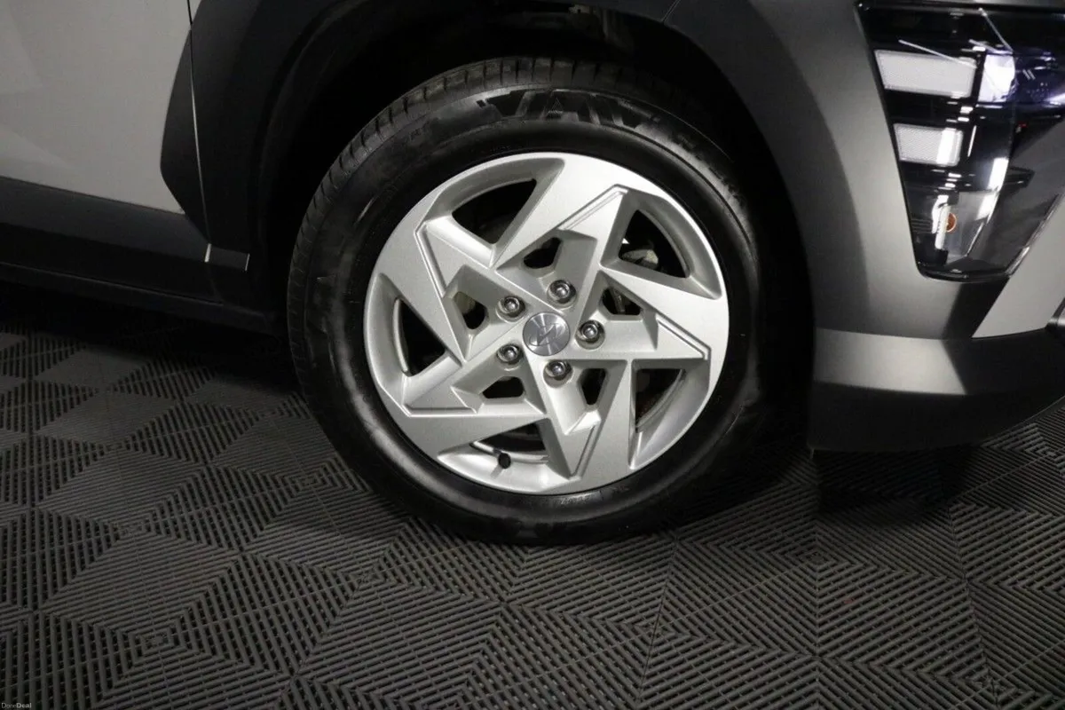 Hyundai KONA Elegance 1.0L Petrol Compact SUV - Image 4