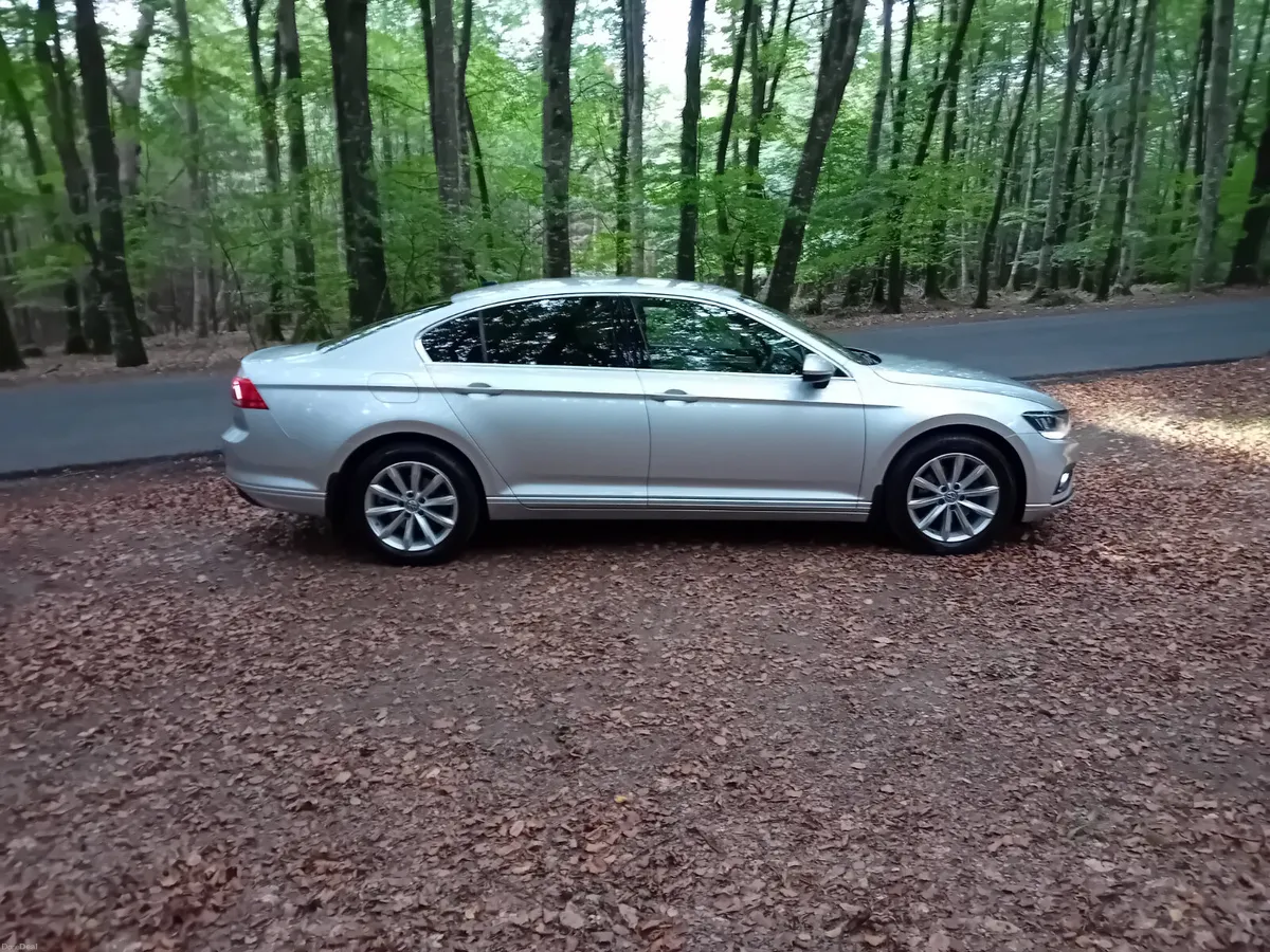 211 VW PASSAT 2.0TDI 150 6 SPEED  BUSINESS  ED . - Image 5