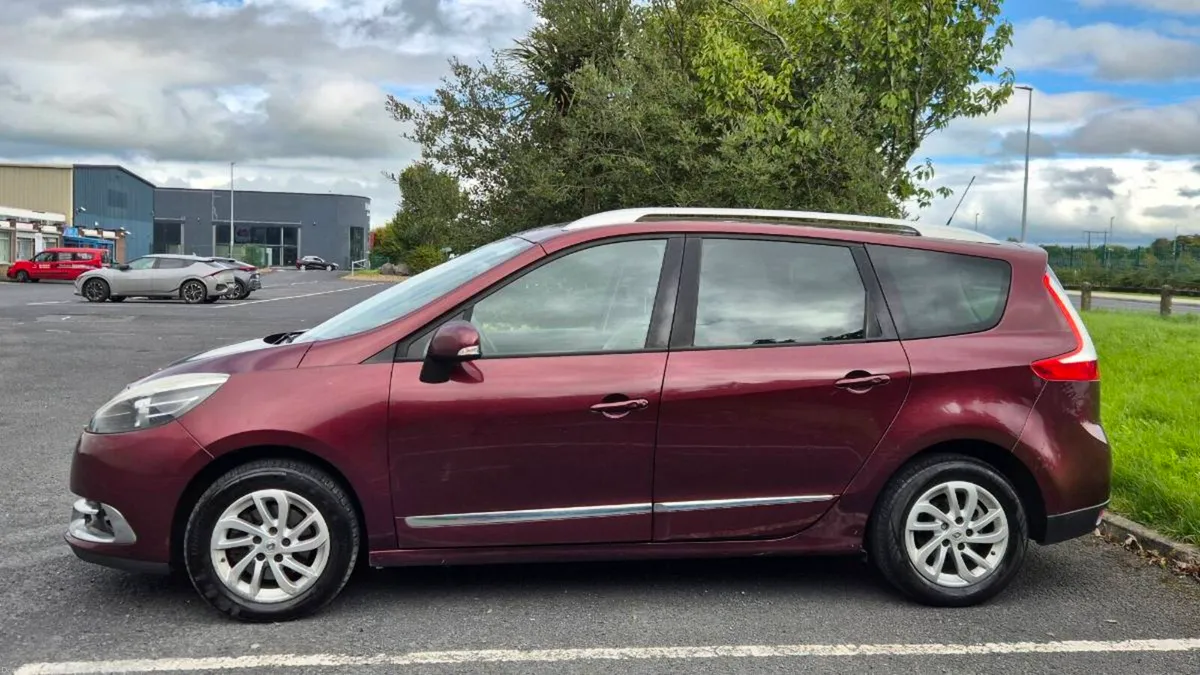 15 Renault Grand Scenic 1.6d..7seats..3700e - Image 4