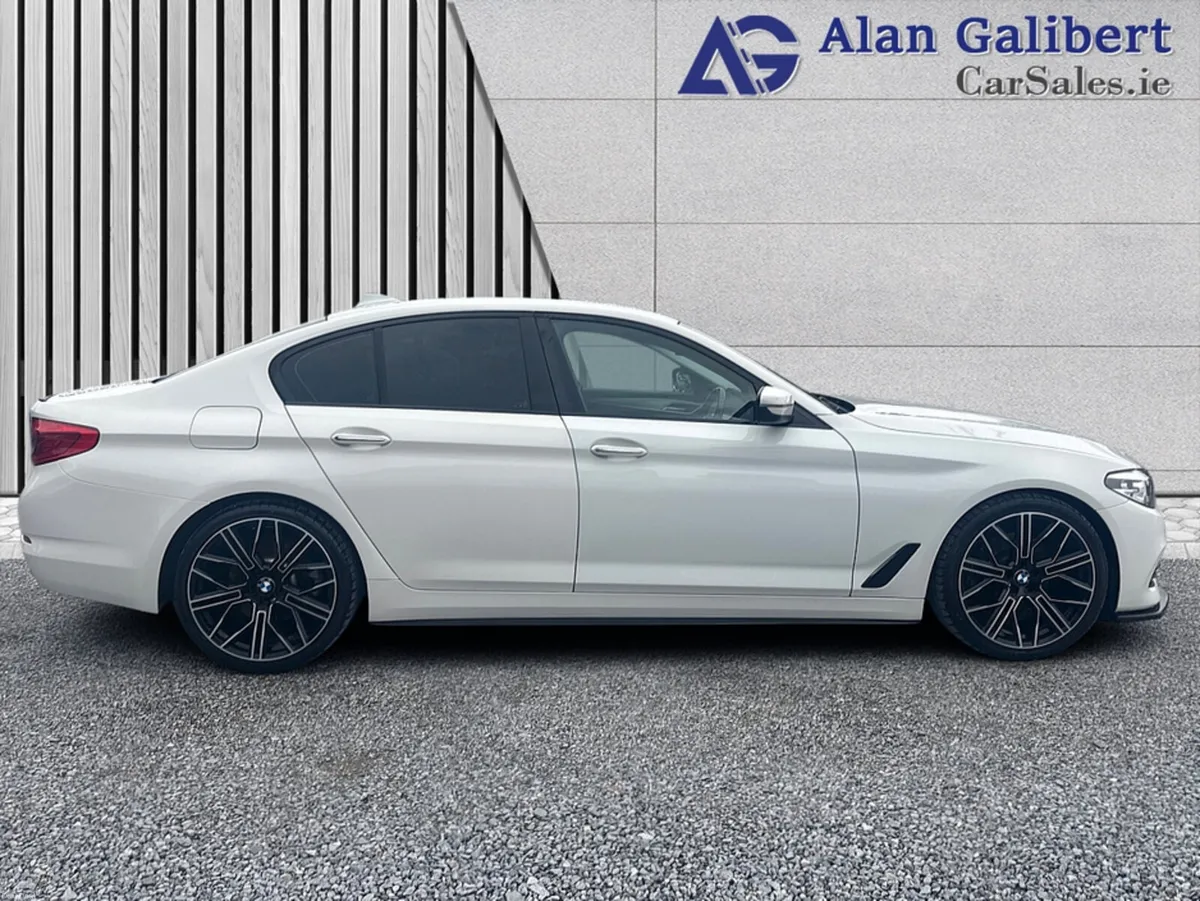 BMW 5-Series 520D M PERFORMANCE KIT HARMAN KARDON - Image 3