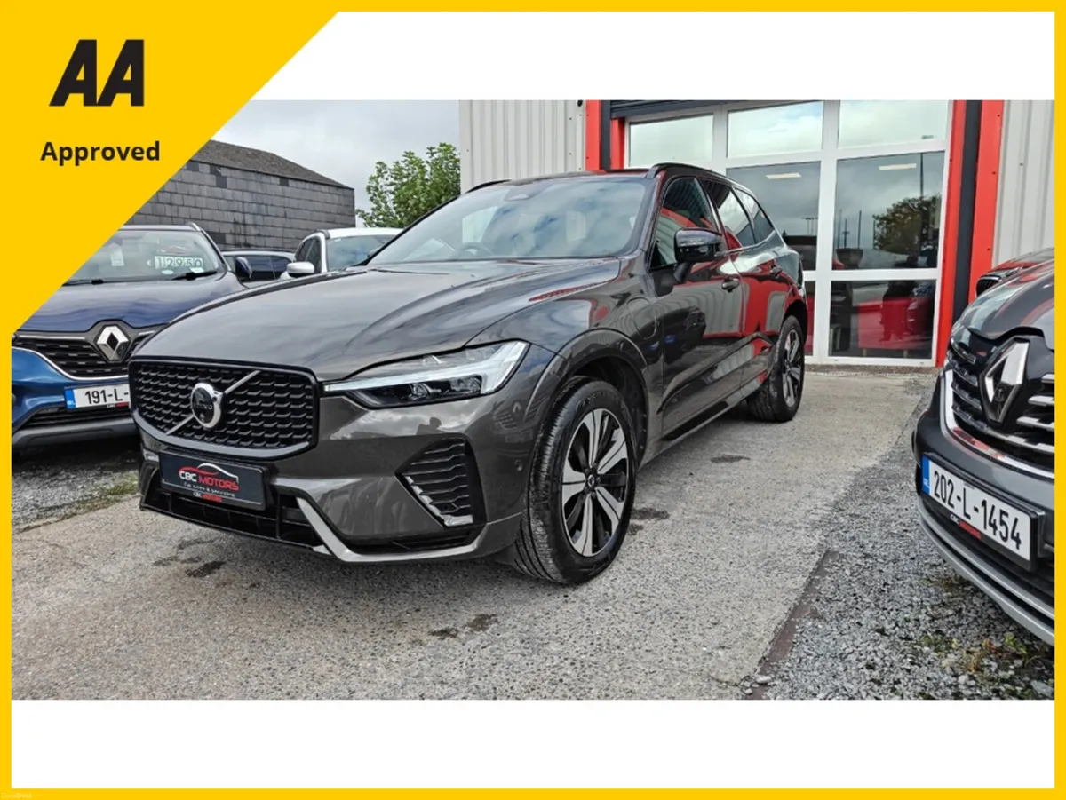 Volvo XC60 2024 T6 350bhp Dark Plus PHEV - Image 6