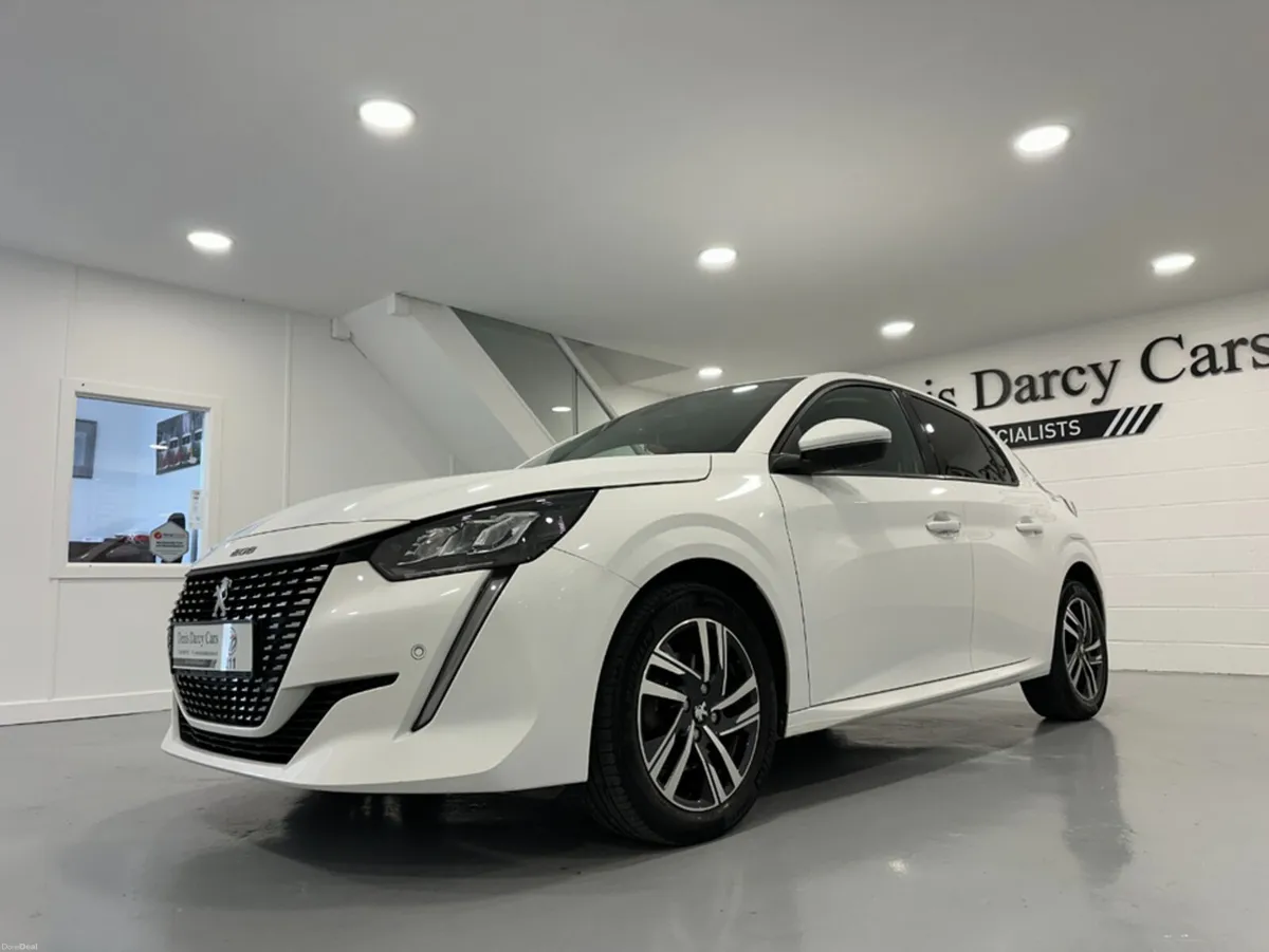 Peugeot 208 ALLURE 1.2 100 6.3 4DR - Image 6