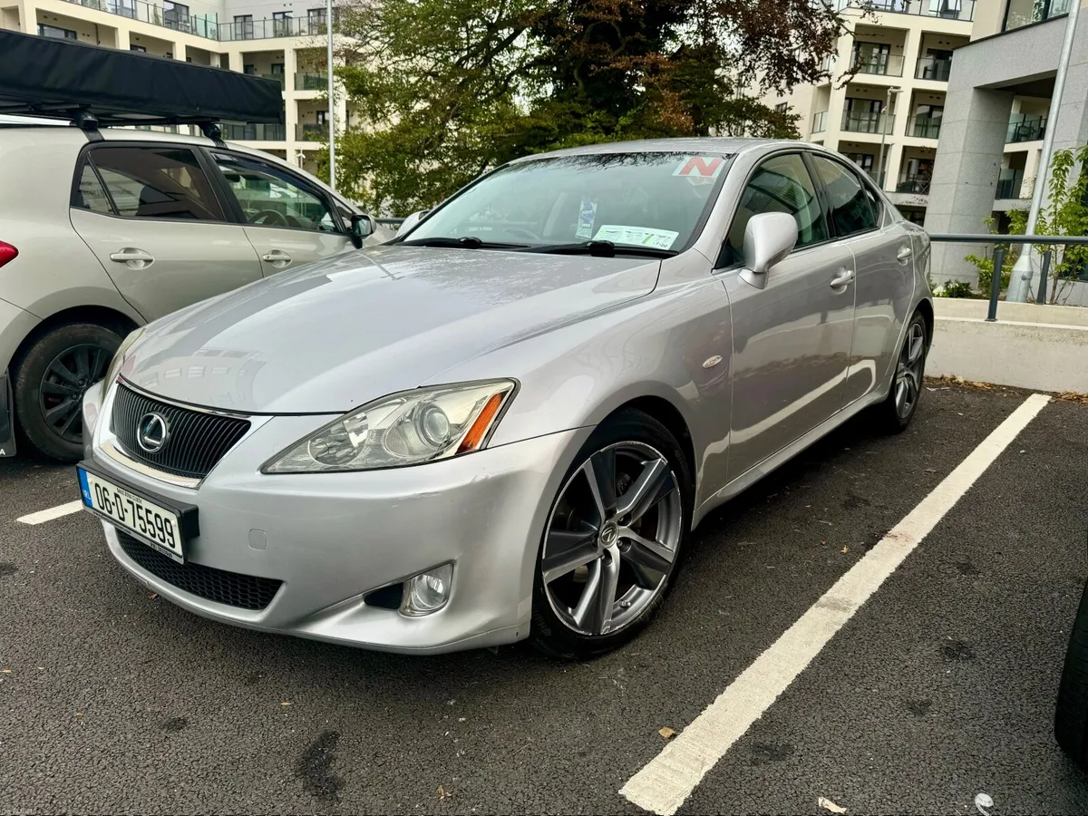 Lexus IS 2006 - Image 1