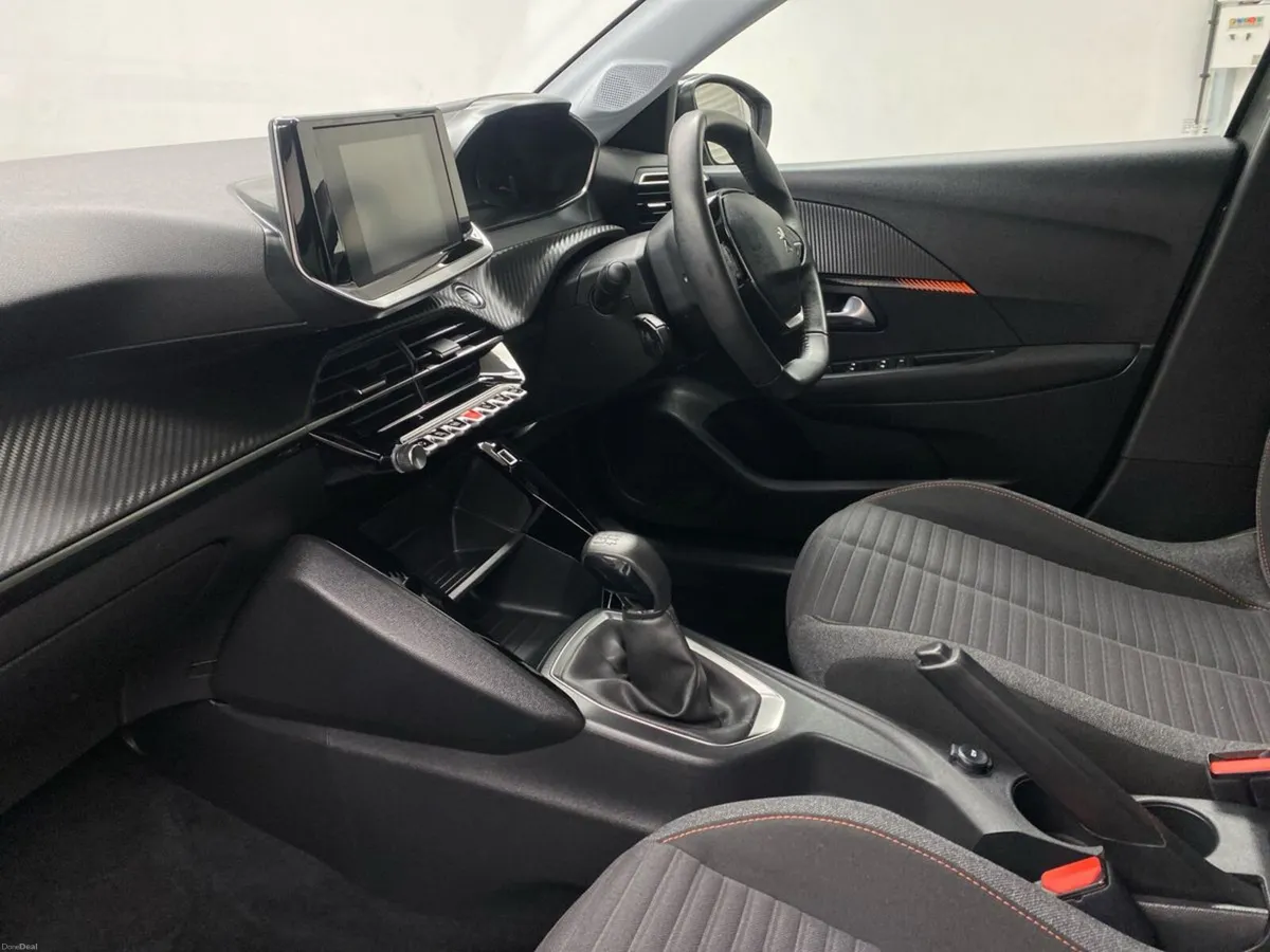 Peugeot 208 1.2 Puretech 75bhp Active - Image 2