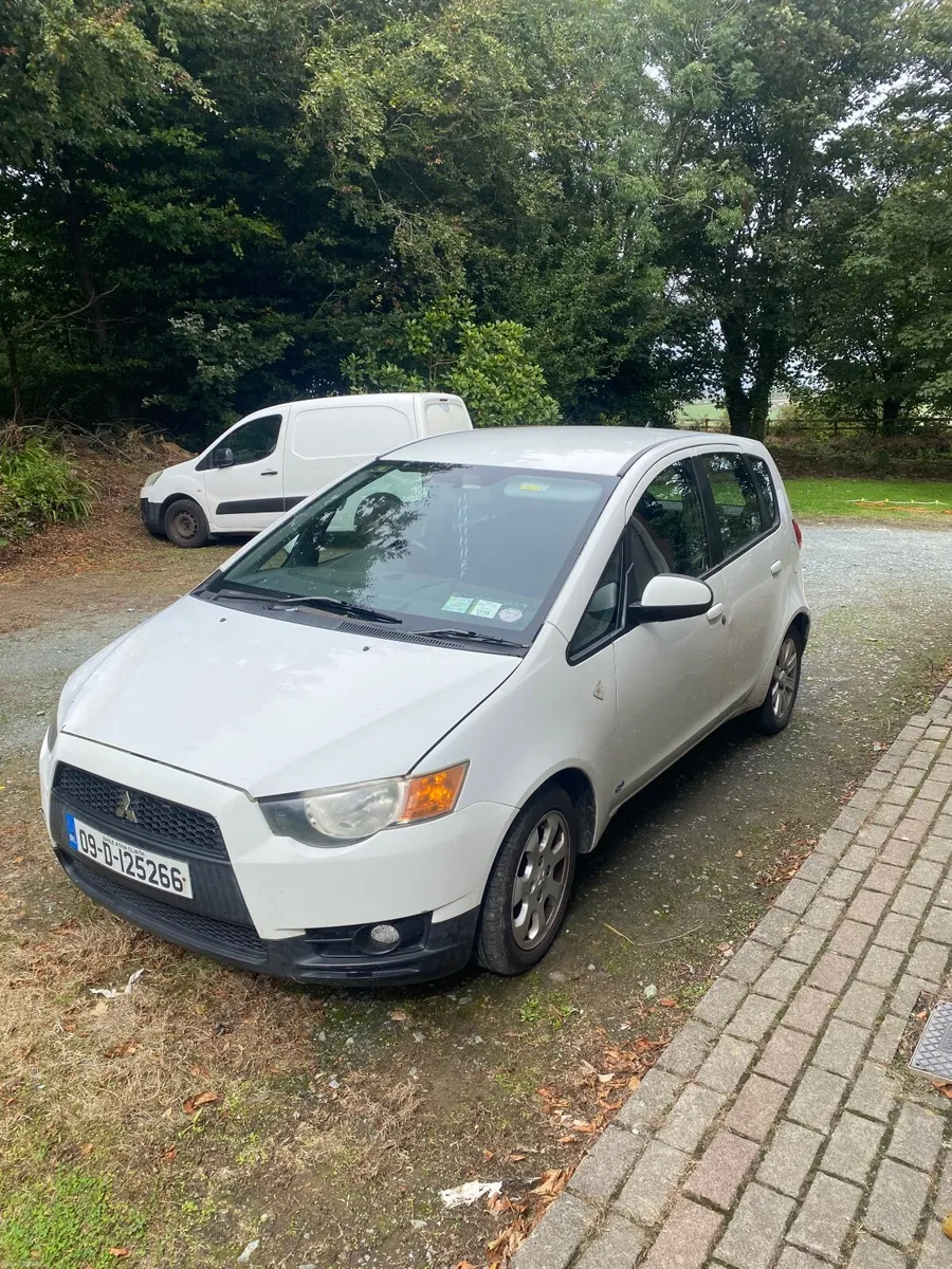 Mitsubishi Colt 2009 - Image 1