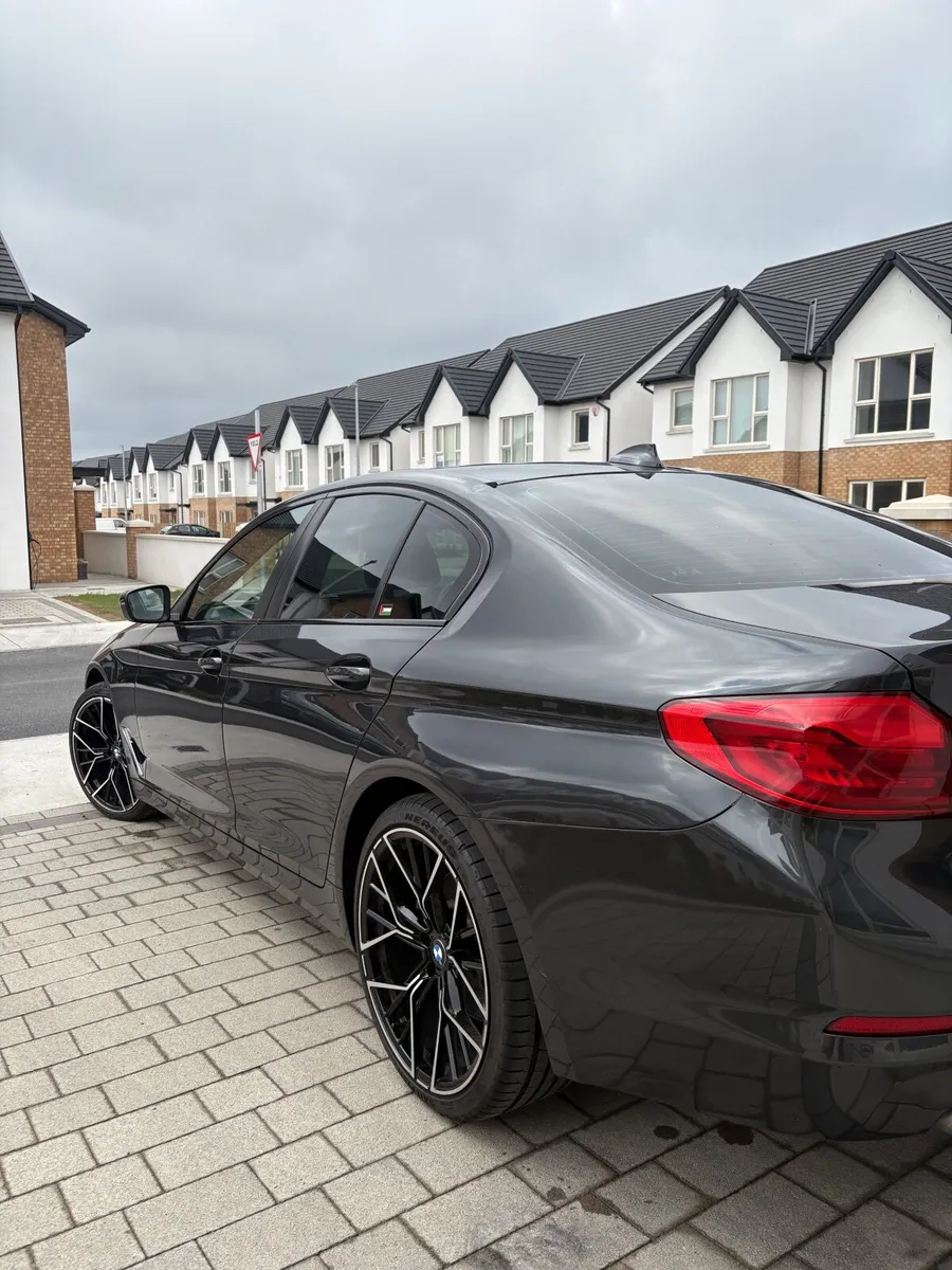 2020 BMW 5 Series 2.0 Diesel - Image 2