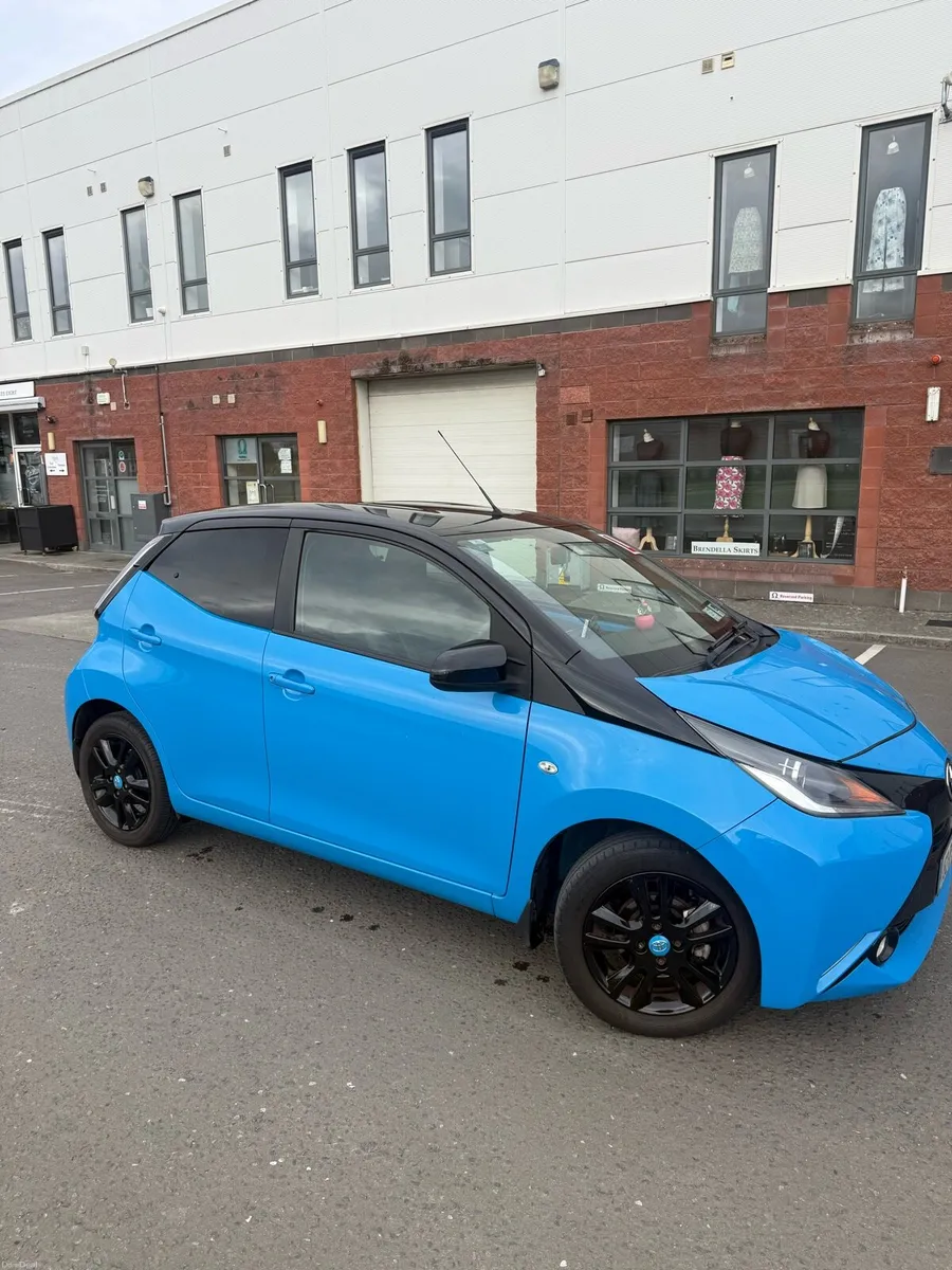 Toyota Aygo 1.0 Manual, 2015, NCT 03/27, TAX 05/27 - Image 5