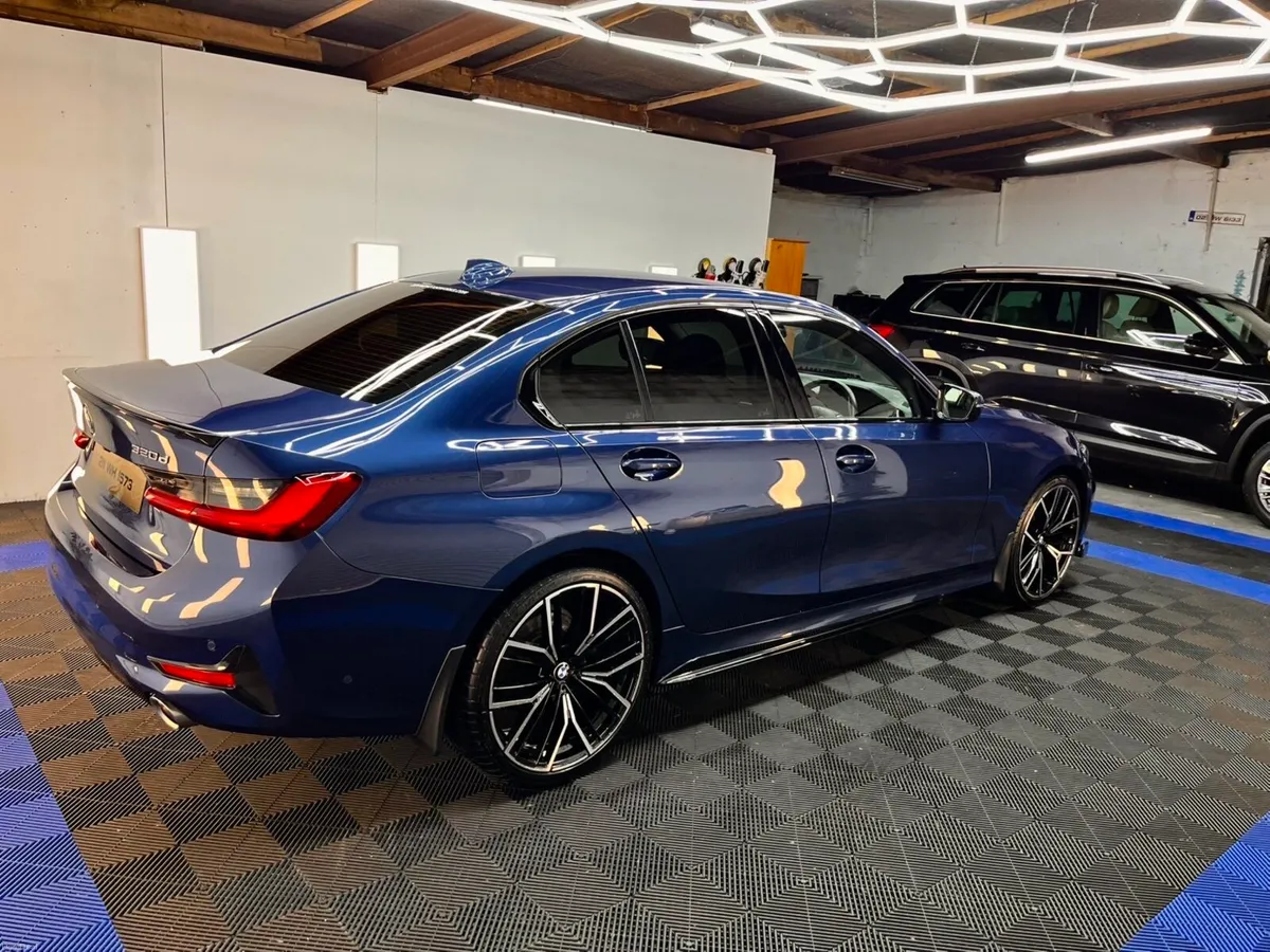 BMW 320d - Image 3