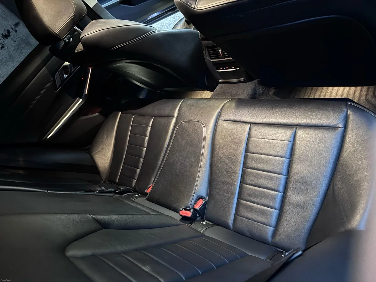 BMW 320d - Image 6