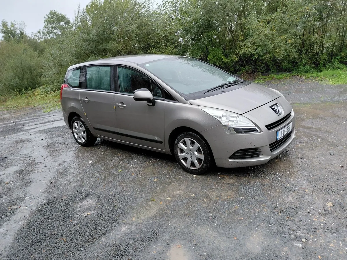 New nct5/27only107mls7seat,mint cond,drivin as new - Image 1