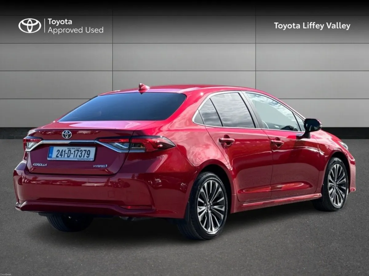 Toyota Corolla COROLLA LUNA SPORT SALOON - Image 2