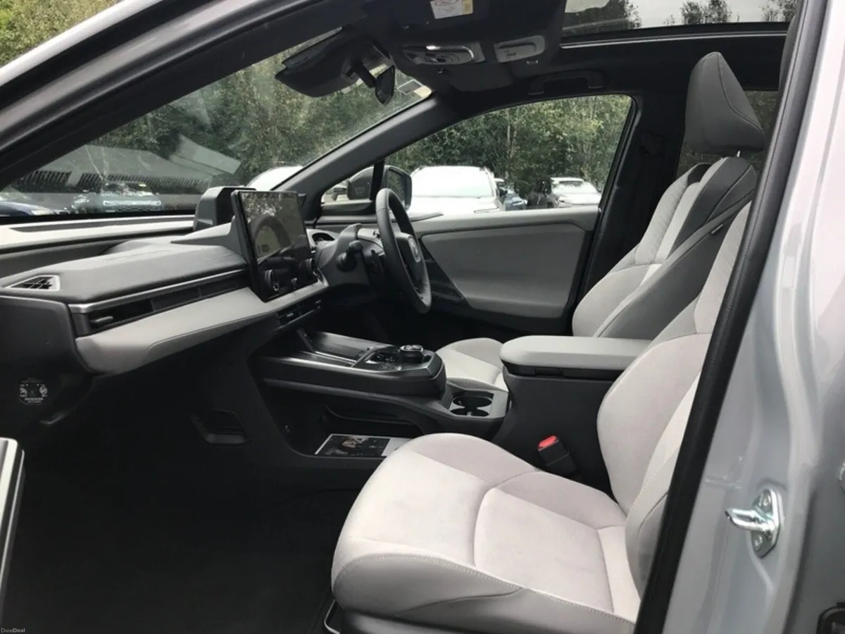 Toyota C-HR+ C-HR+ EV Premier - GRANDONS - DEMO SA - Image 6
