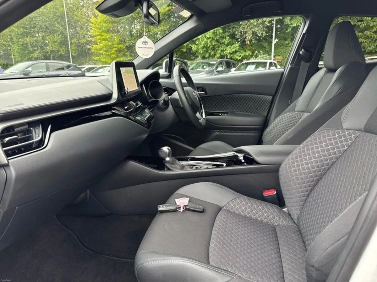 Toyota C-HR C-HR HYBRID SPORT - Image 6