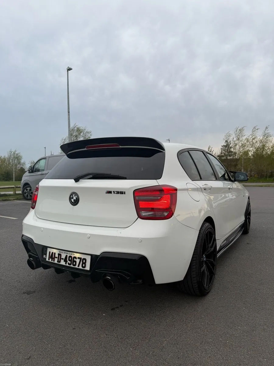 BMW 1-Series - Image 1