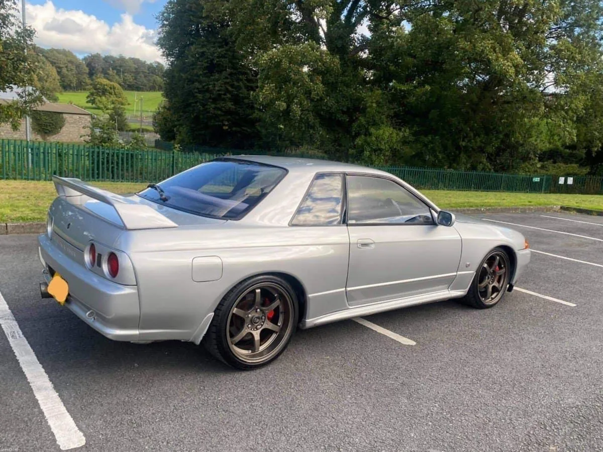 Nissan Skyline R32 GTR - Image 3