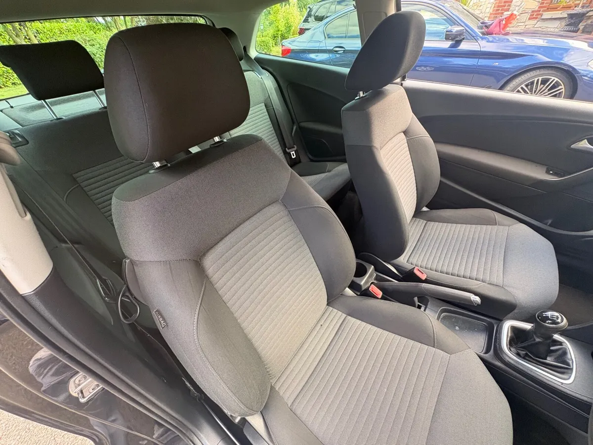 Volkswagen Polo 2013 - Image 5