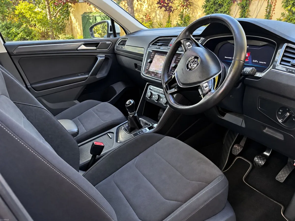Volkswagen Tiguan 2019 - Image 3