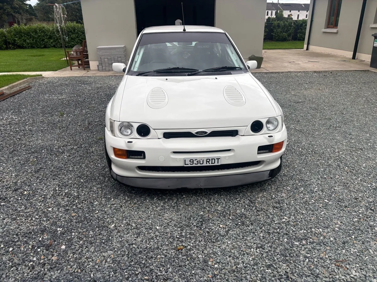 Cosworth - Image 1