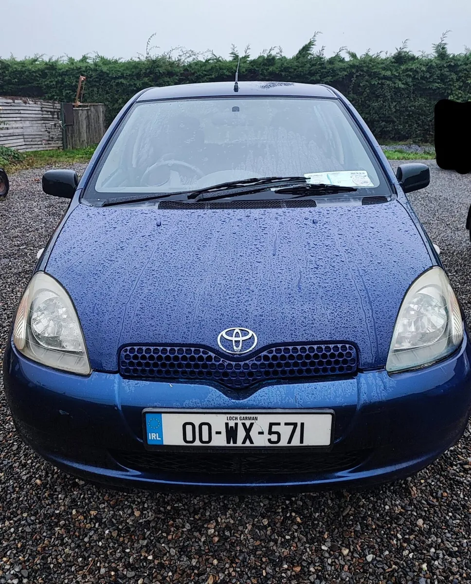 Toyota Yaris - Image 1