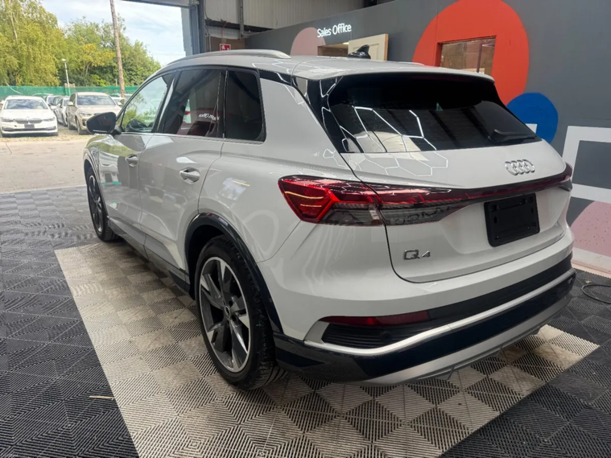 Audi Q3 2023 AUDI Q4 E-TRON 40 S LINE AUTOMATIC / - Image 5