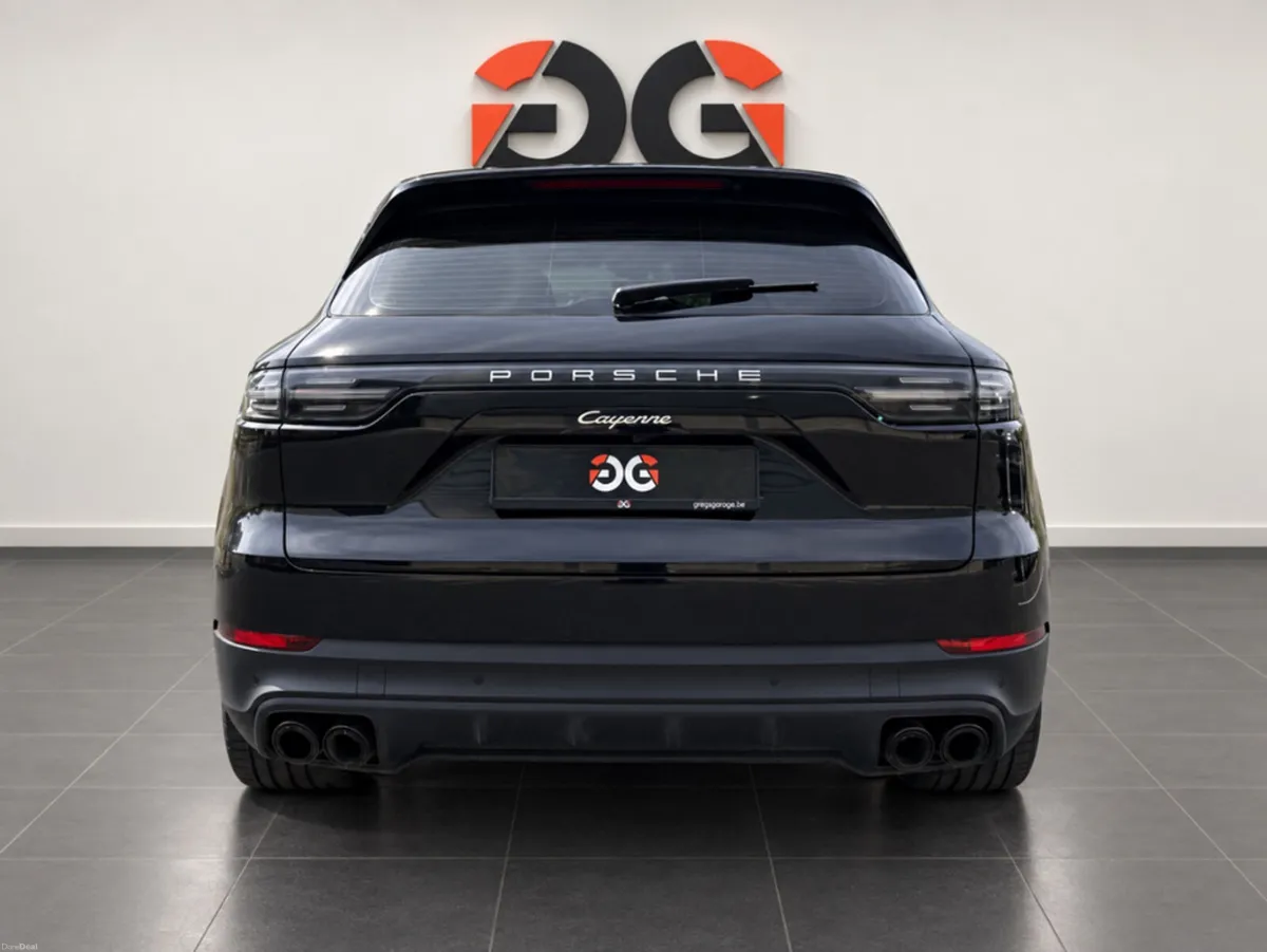 Porsche Cayenne V6 E-HYBRID AUTO 456BHP *1 OWNER * - Image 4