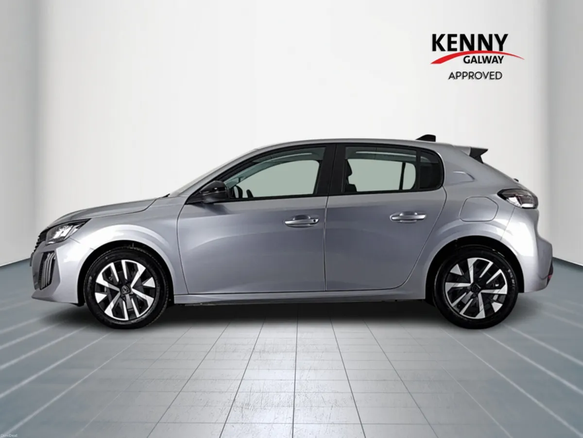 Peugeot 208 STYLE PETROL TURBO 100BHP - Image 4