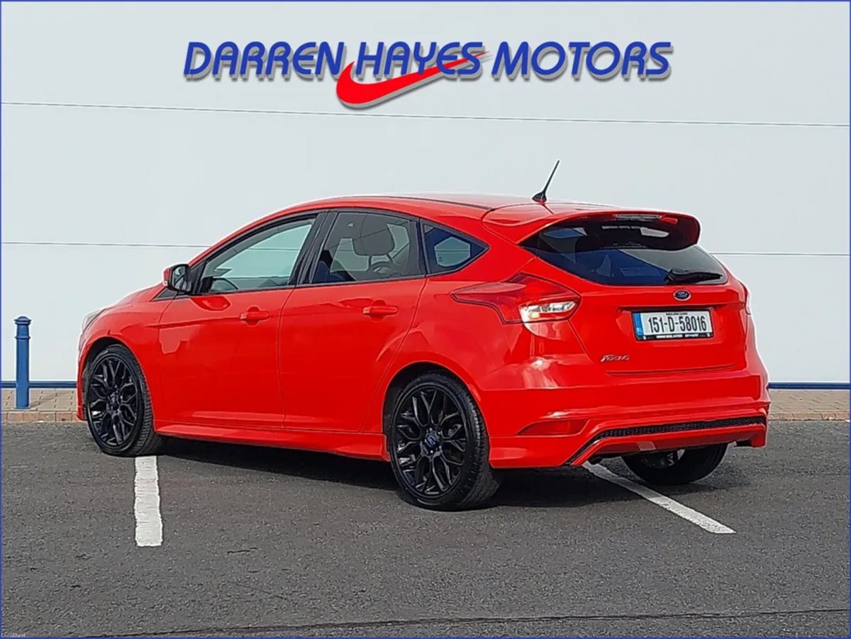 Ford Focus 1.5 TDCI ZETEC S 120PS 5 - Image 6