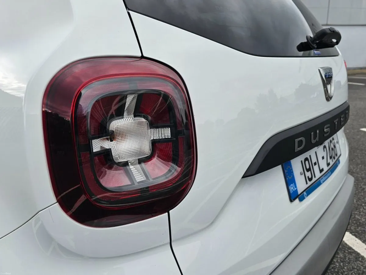 Dacia Duster PRESTIGE 1.5 DCI, SERVICE, NCT, AA AP - Image 4