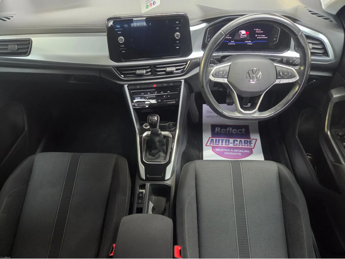 Volkswagen T-Roc LIFE 2.0 TDI MANUAL 6SPEED FWD 1 - Image 5