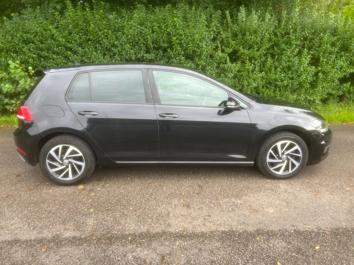 2019 VW golf 1.6 Tdi, MATCH, only 48000 miles, - Image 3