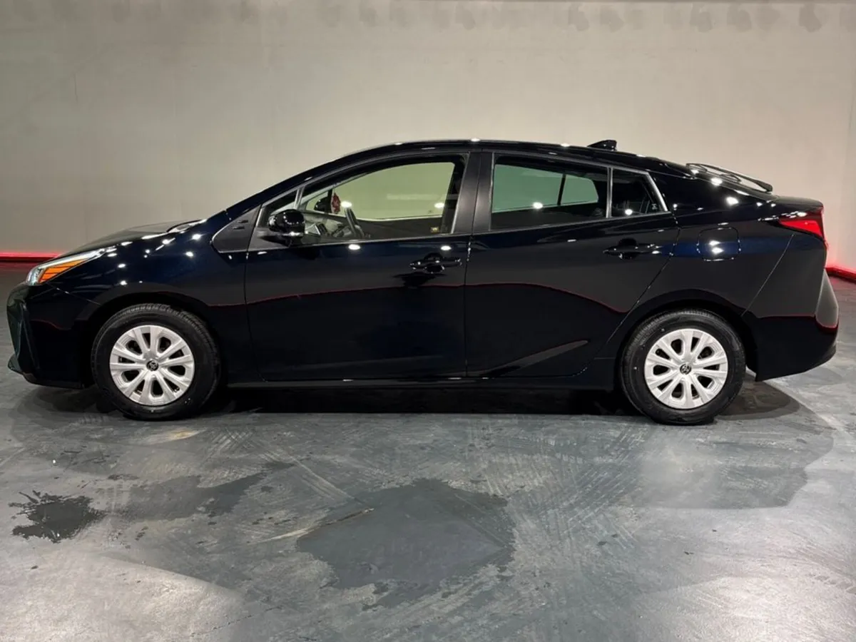 Toyota Prius HYBRID AUTOMATIC 1.8L PETROL - DYNAMI - Image 6