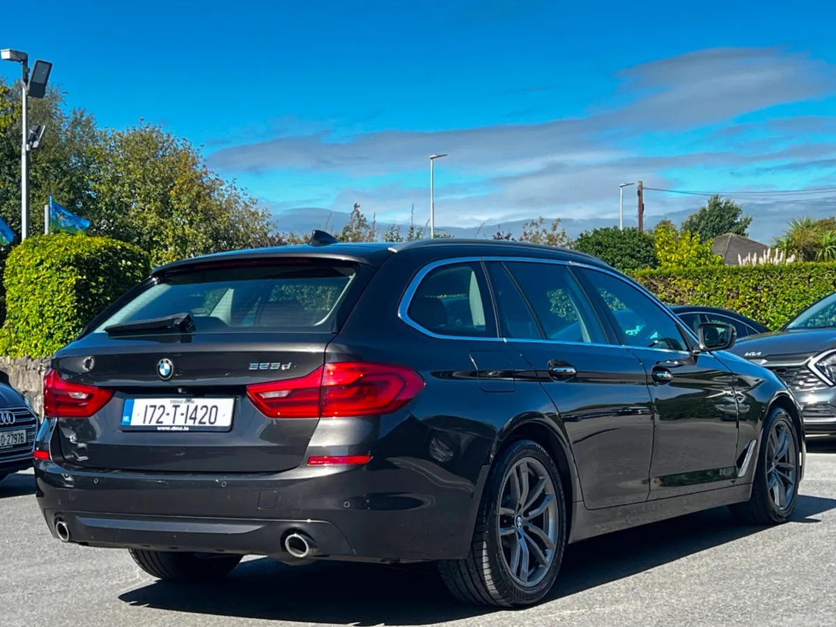 BMW 5-Series 525 D G31 SE TOURING AUTO *LOW KMS* - Image 4