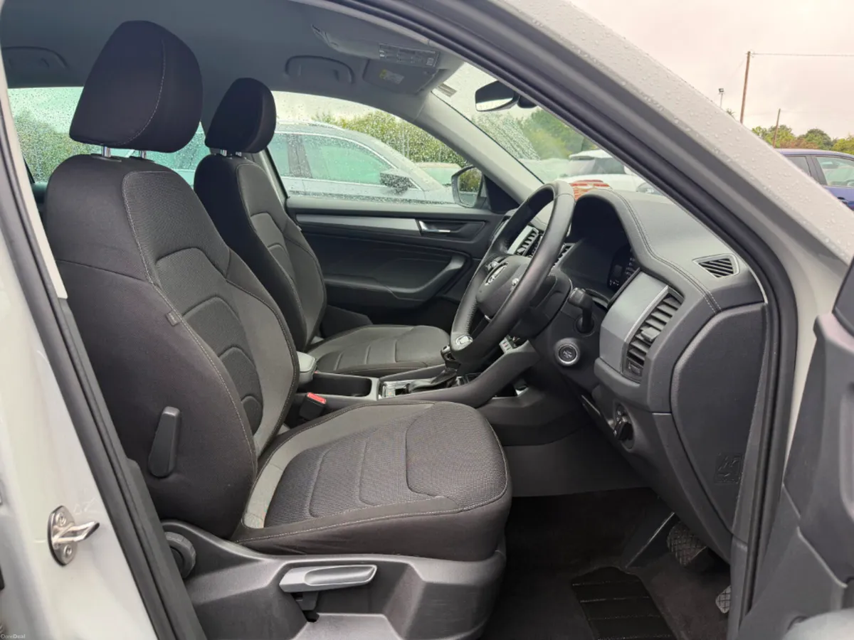 Skoda Kodiaq 7S AMB 2.0tdi 150HP DSG * APPLE CAR P - Image 5