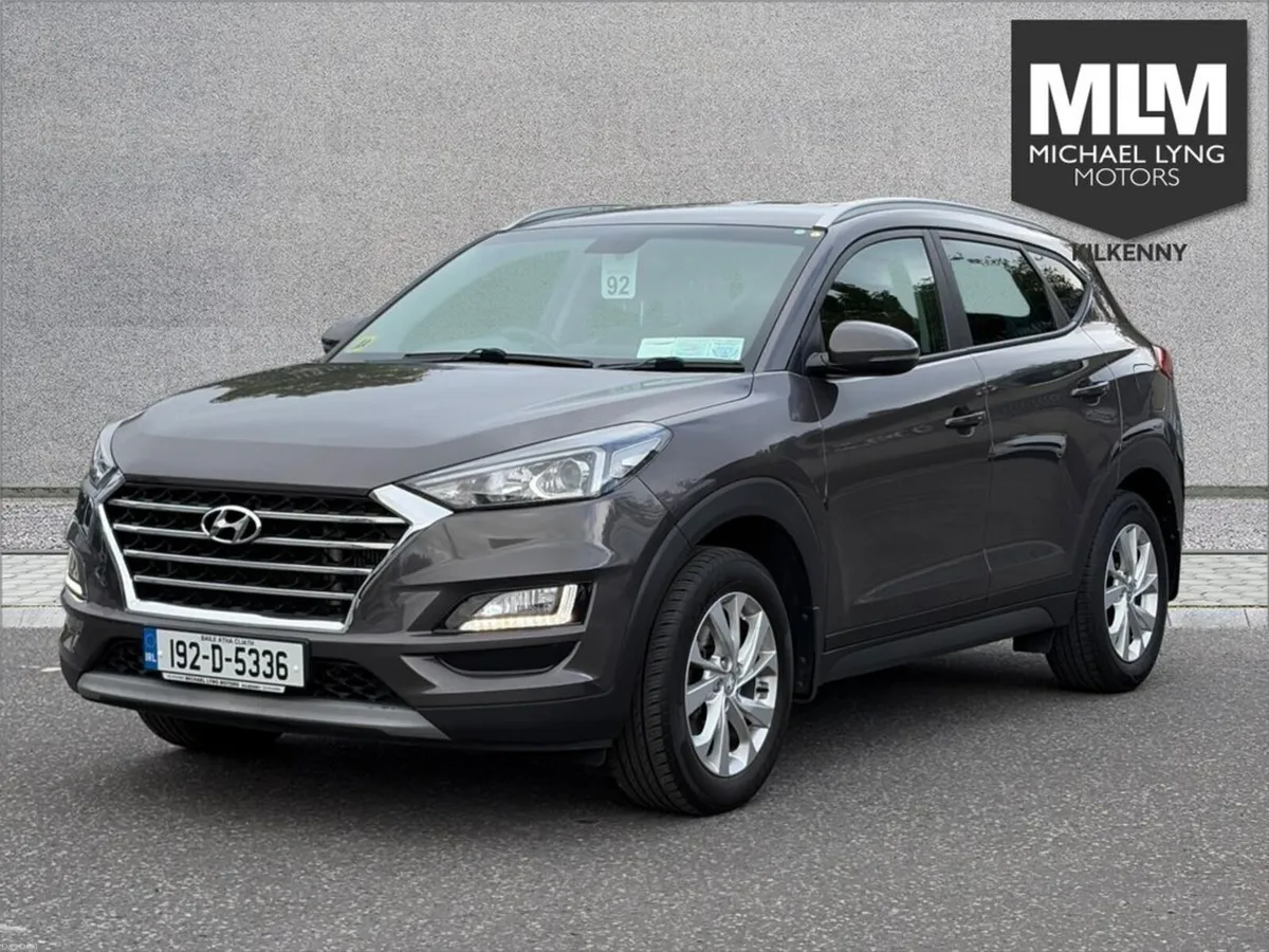 Hyundai Tucson ix35 Executive 5DR - Image 3