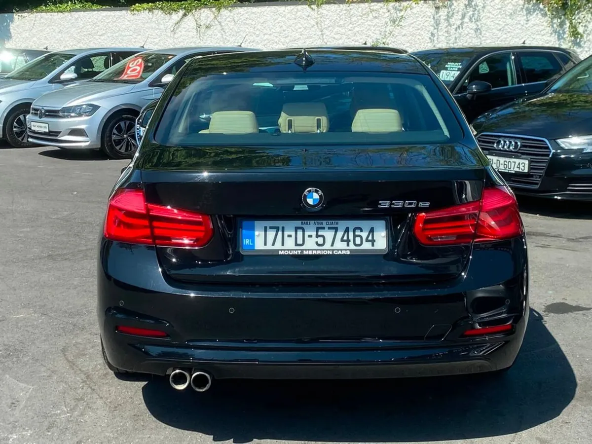 BMW 3-Series 330e Phev Oyster Leather - Image 6