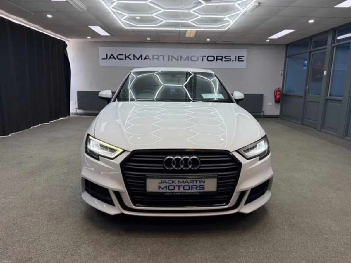 Audi A3 S Line Sportback 1.6 TDI - Image 2
