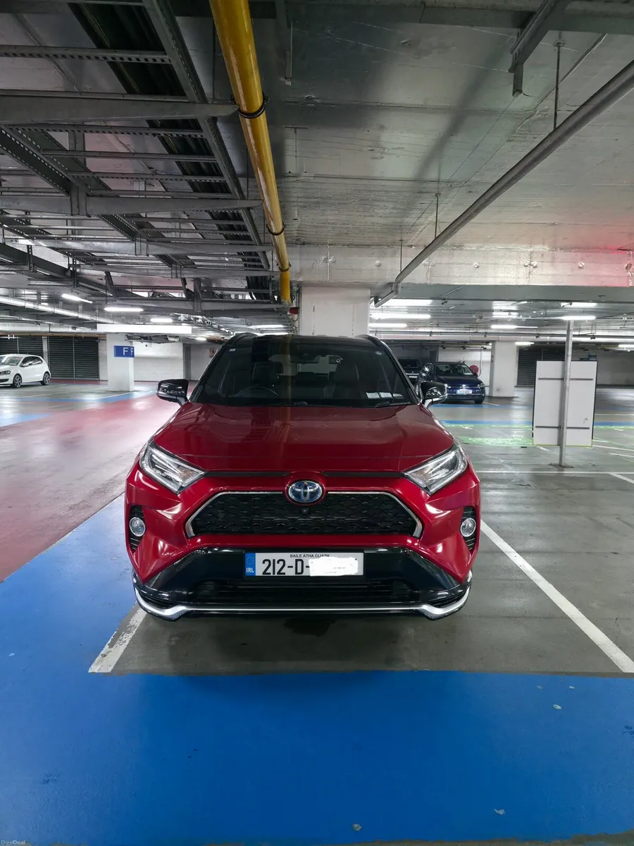 Toyota RAV4 PHV BiTone 4x4 Sport Prime - Image 4