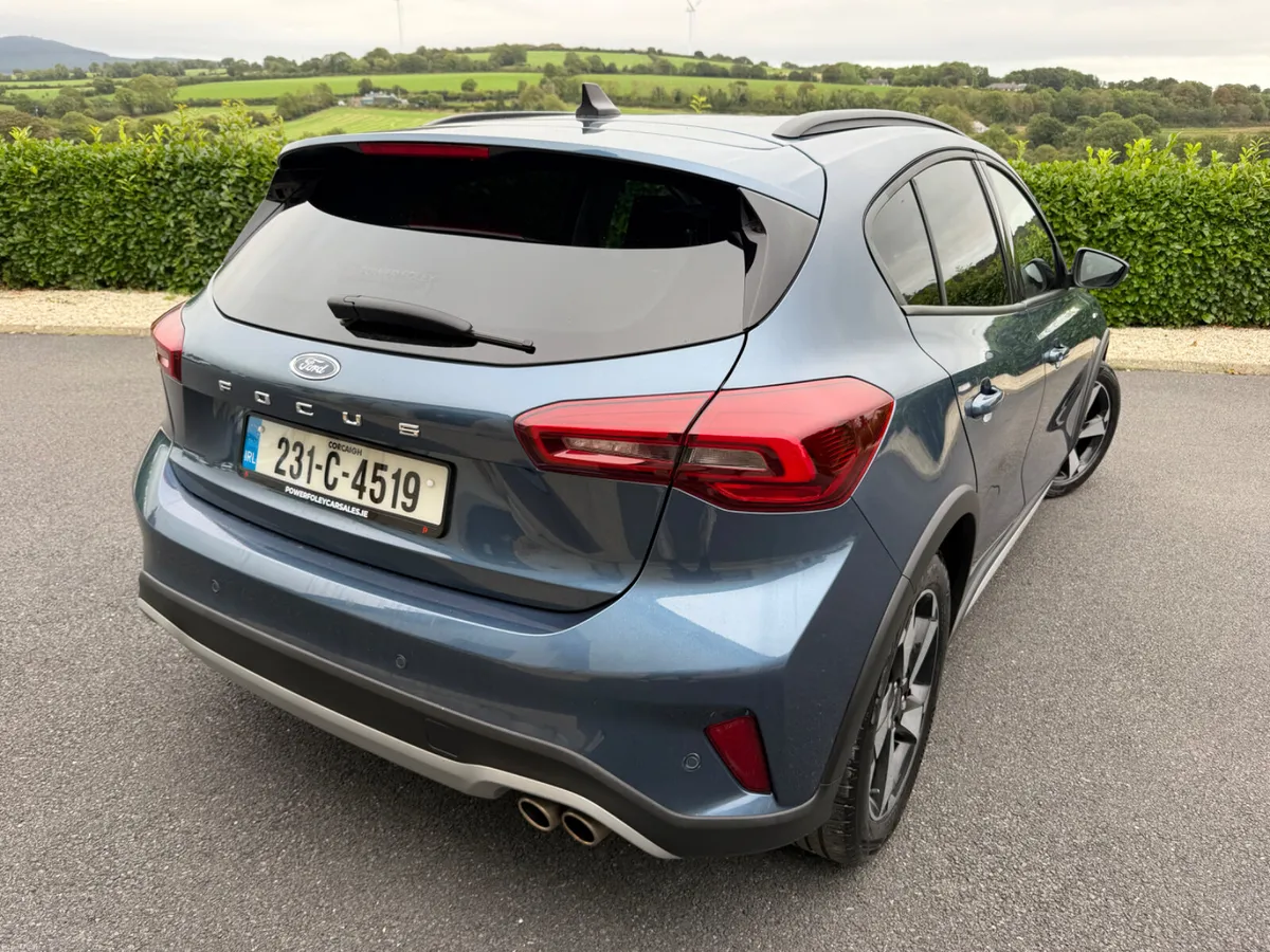 2023 (231)Ford Focus Active Vignale 1.0T 125hp - Image 3