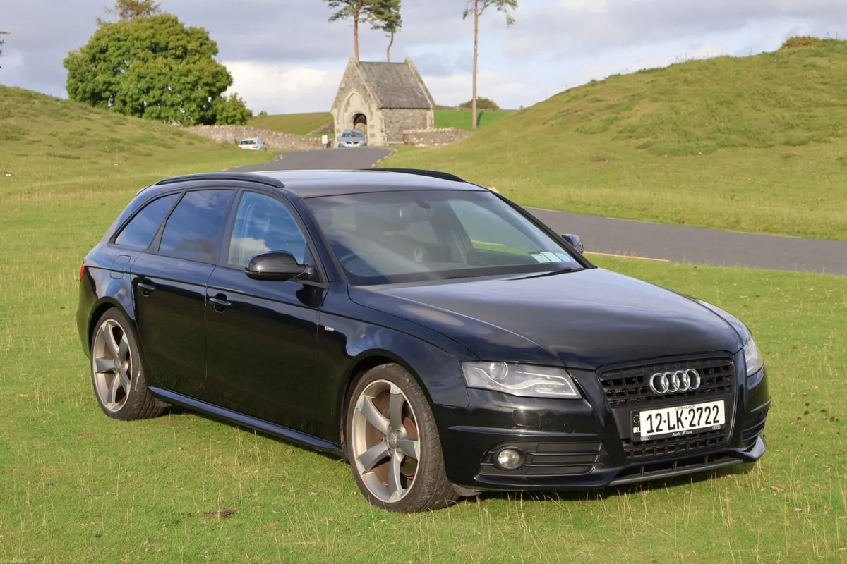 Audi A4 2012 - Image 1
