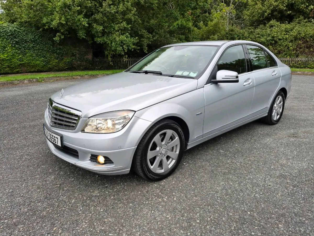 MERCEDES C180**ONLY 66,000mls**AUTOMATIC** - Image 2