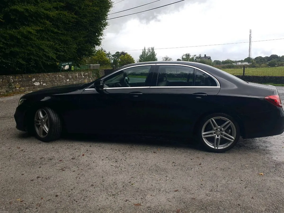 2017 Mercedes Benz E-Class - Image 4
