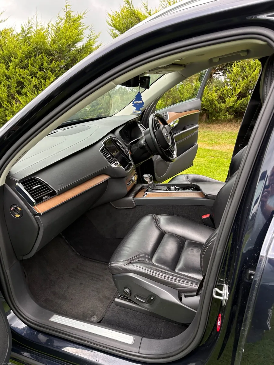 Volvo XC90 2017 - Image 5