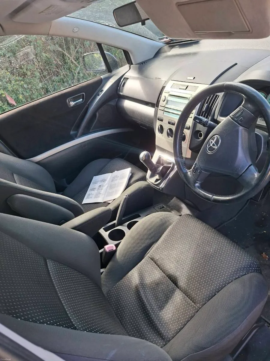 TOYOTA COROLLA VERSO 2008 7 SEATER - Image 5