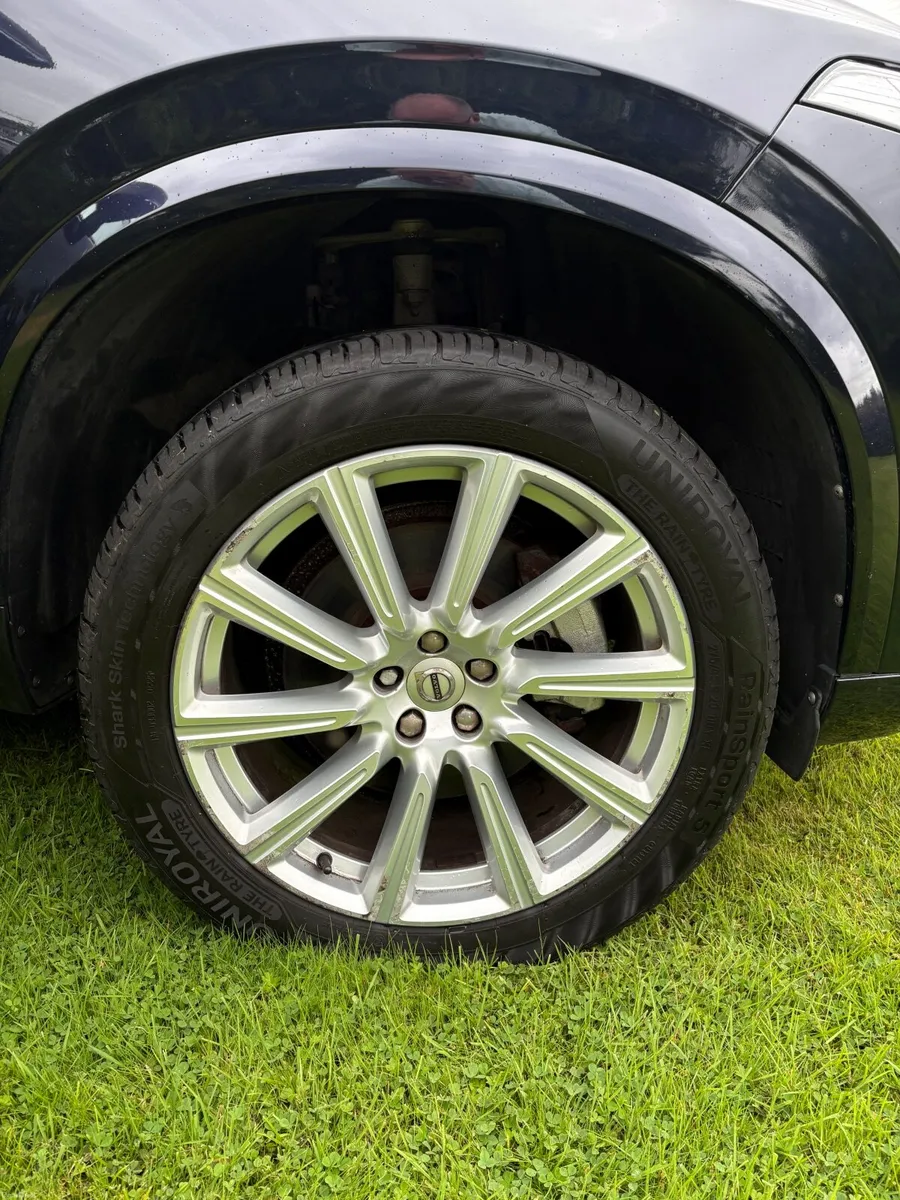 Volvo XC90 2017 - Image 6