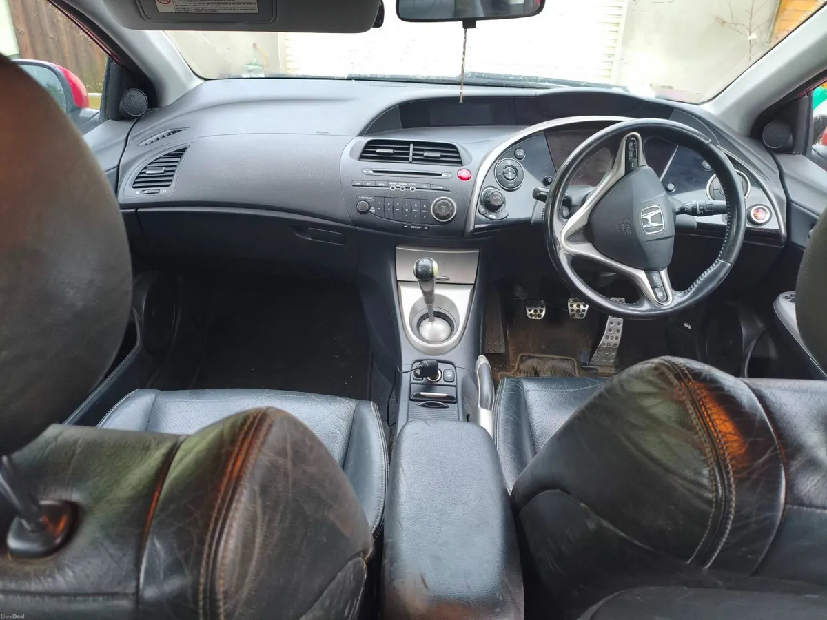 Honda Civic 2009 - Image 4