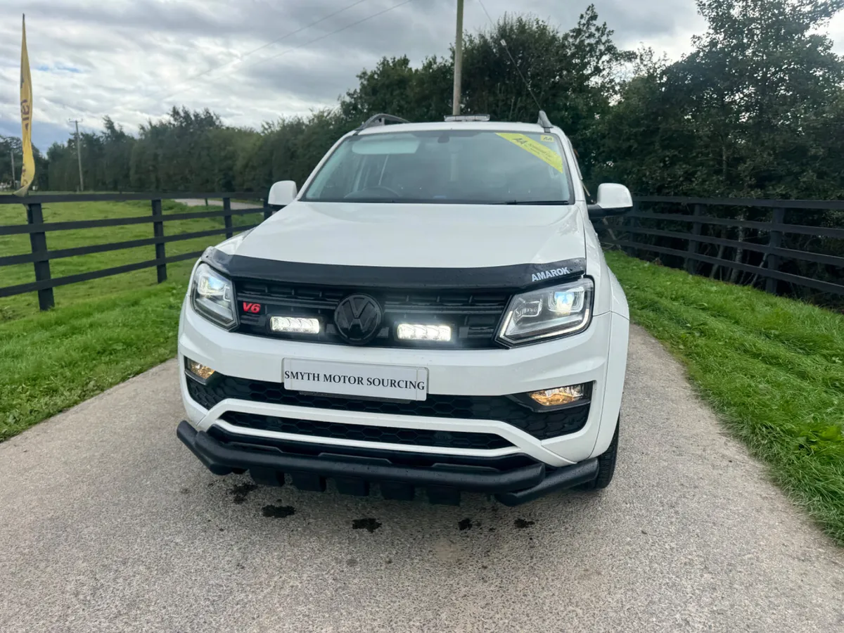 192 Volkswagen Amarok 258bhp Black Ed***** - Image 6