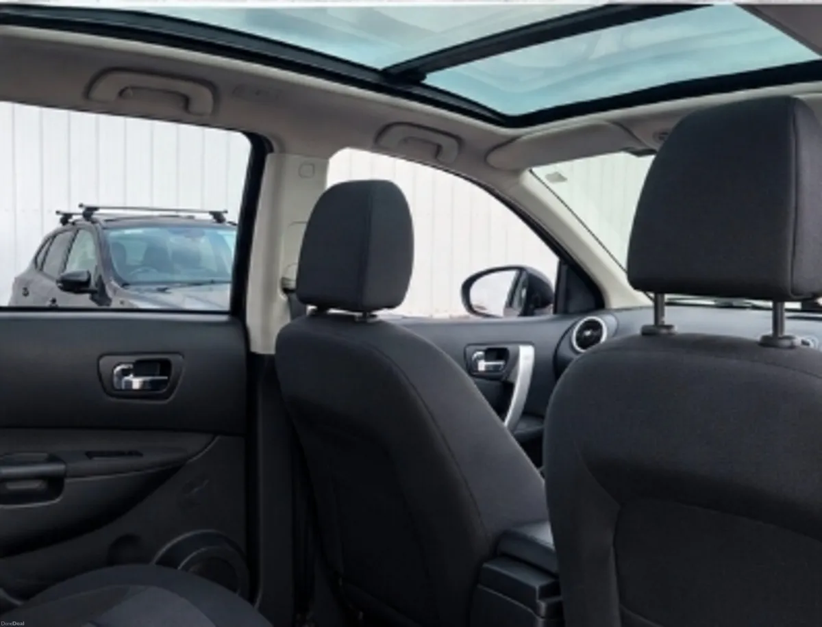 2013 Nissan Qashqai+2 1.5 dCi N-Tec | 7 Seater - Image 5