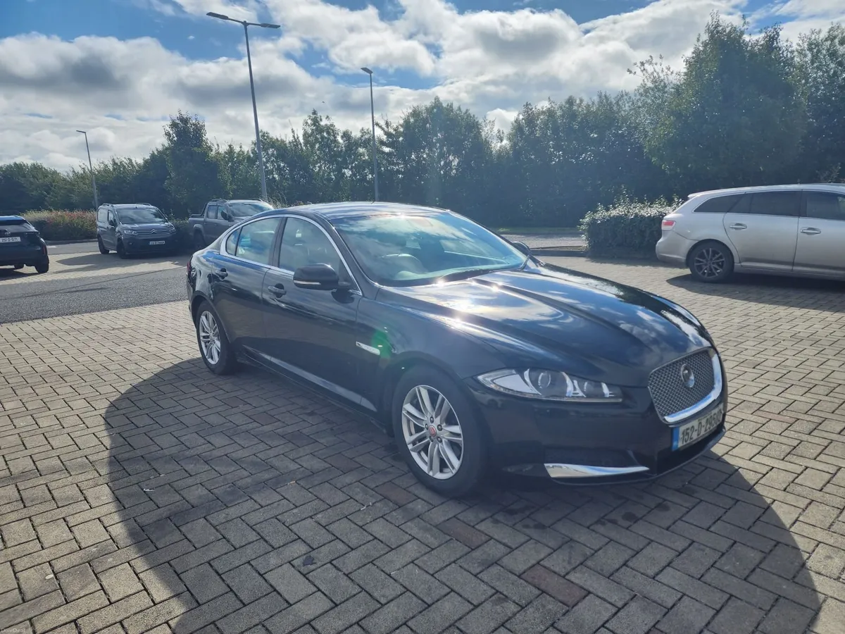 Jaguar XF 2015 - Image 4