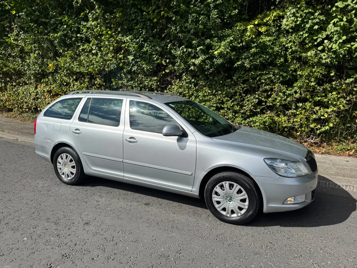 Skoda Octavia NCT 8/27 low mileage - Image 1