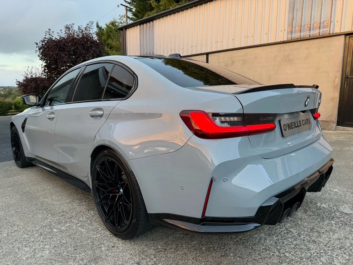 2025 BMW M3 Competition M xDrive * - Image 2